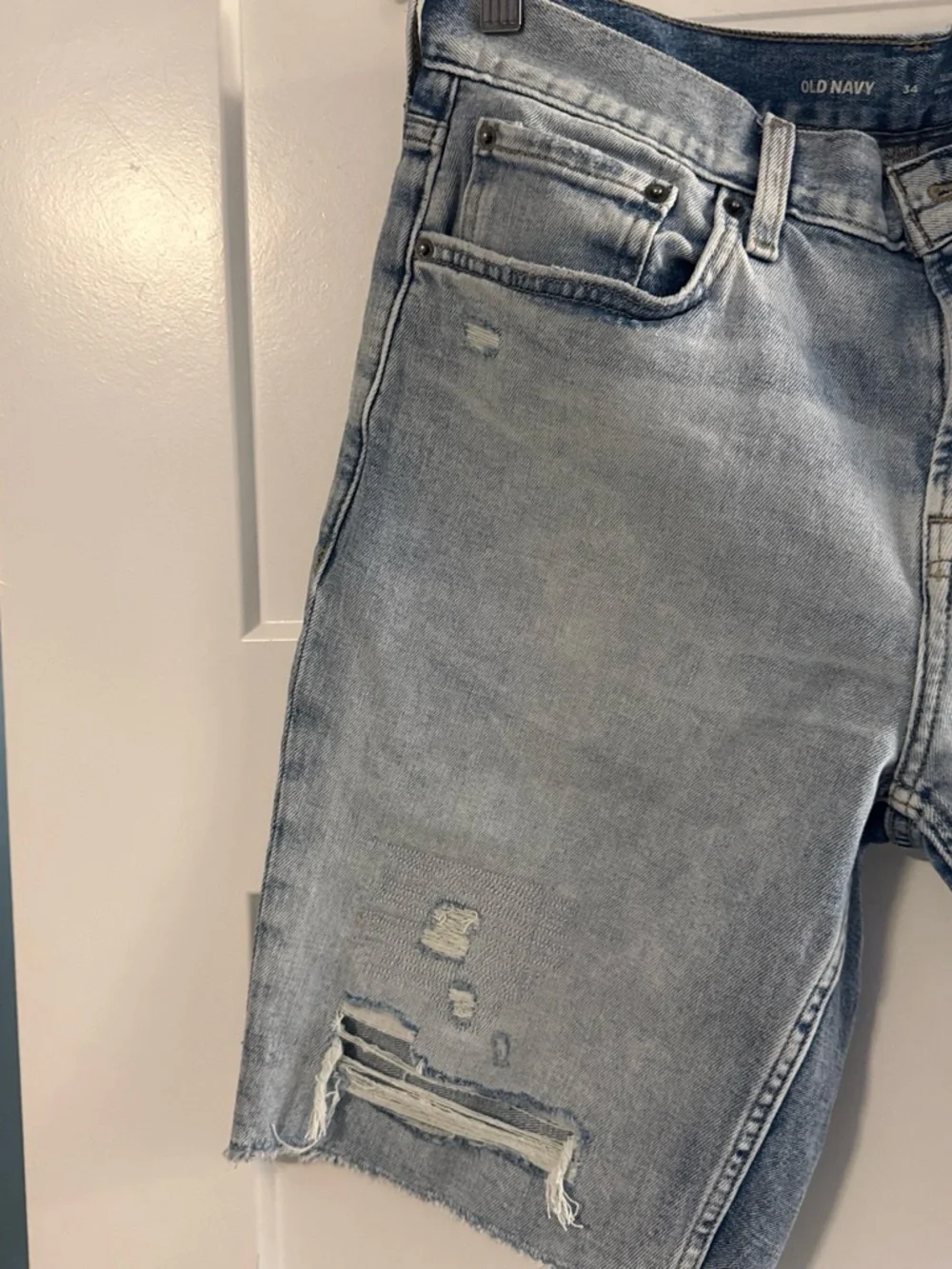 Old Navy Men's Light Blue Distressed Denim Shorts